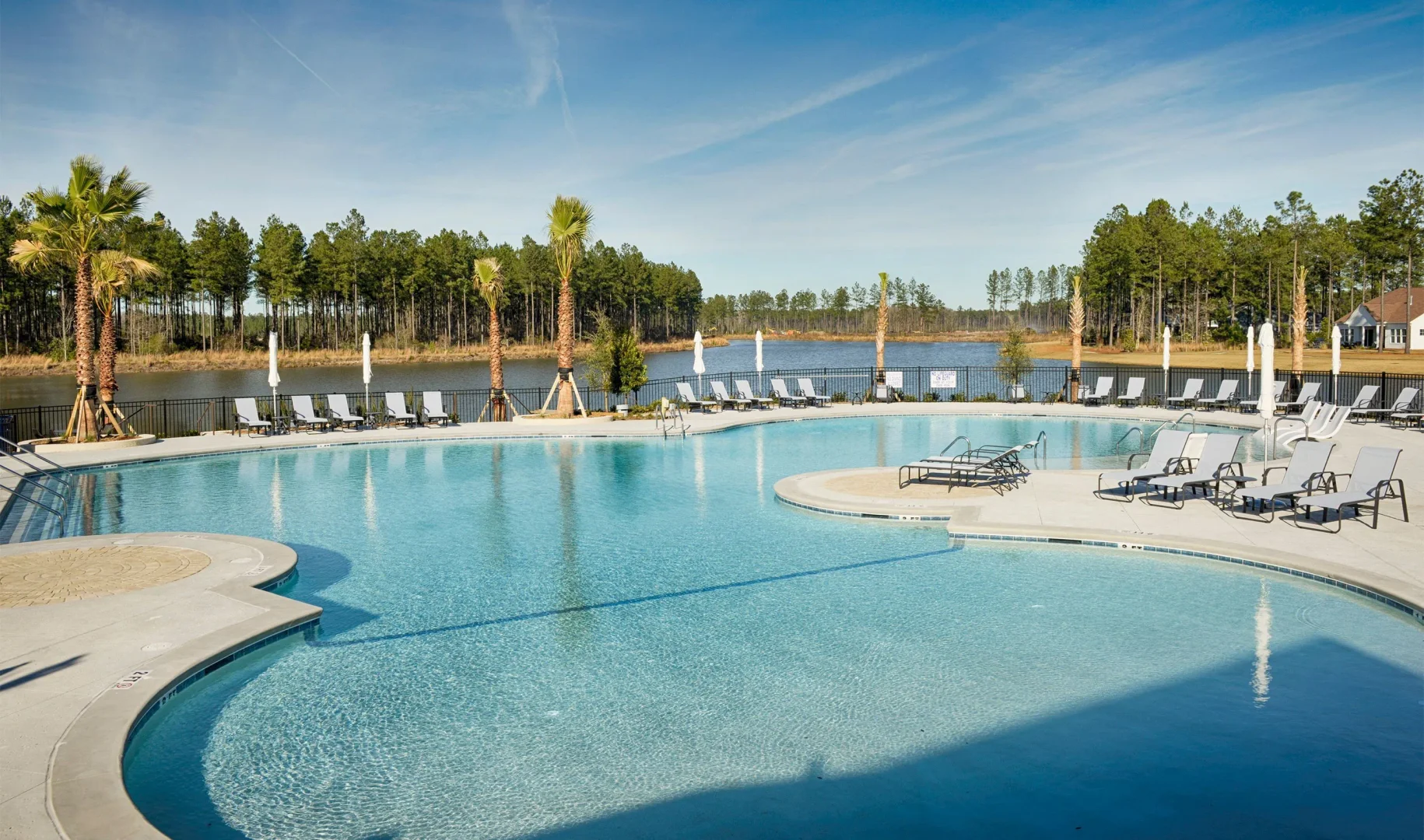 Four Seasons pool
